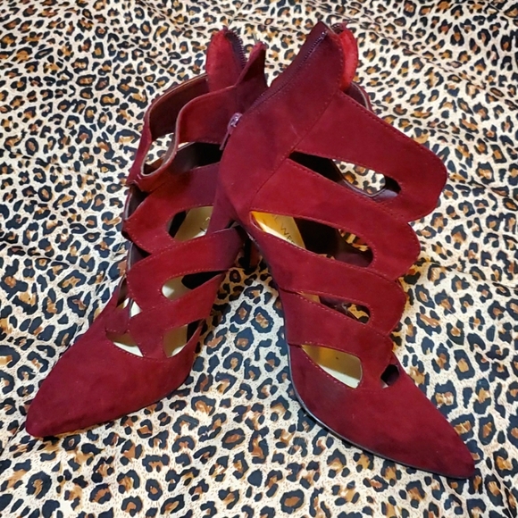 Nine West heels - Picture 10 of 11